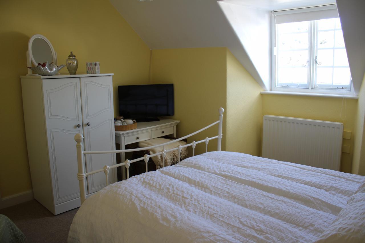 The Olde House Bed & Breakfast Dunster